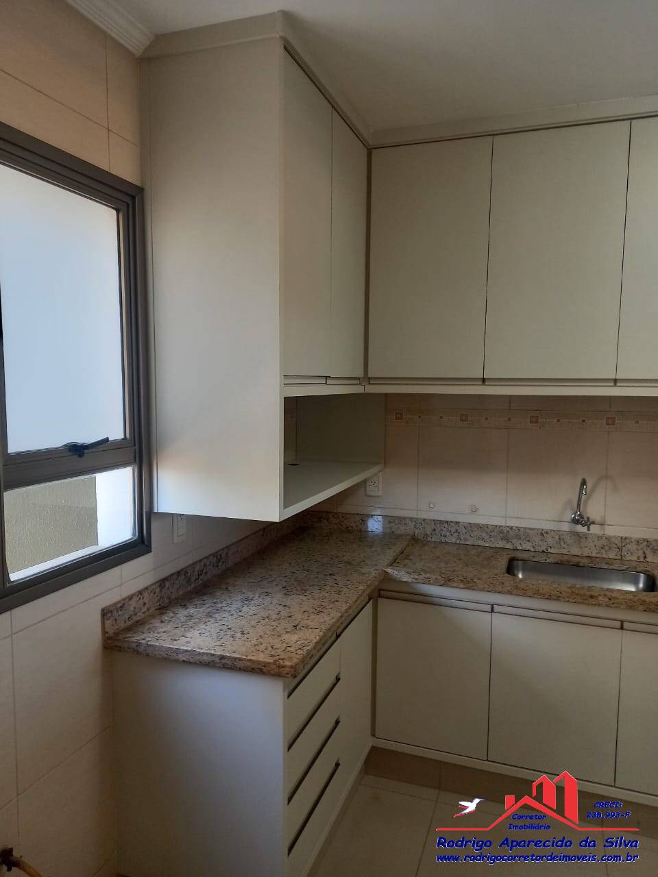 Apartamento à venda com 3 quartos, 86m² - Foto 10