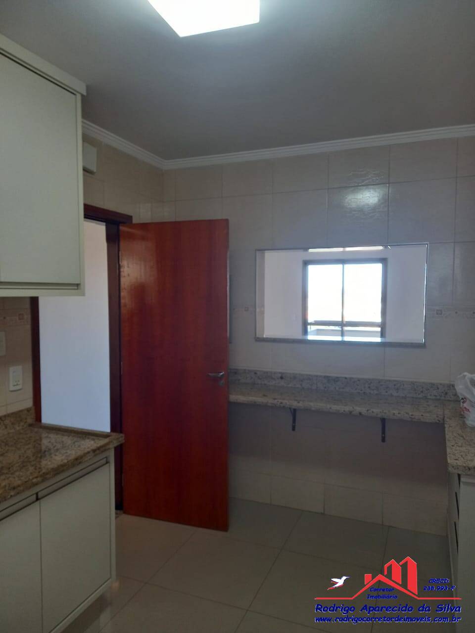 Apartamento à venda com 3 quartos, 86m² - Foto 11