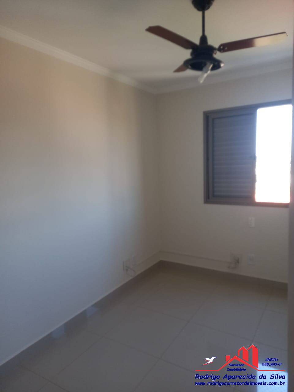 Apartamento à venda com 3 quartos, 86m² - Foto 12