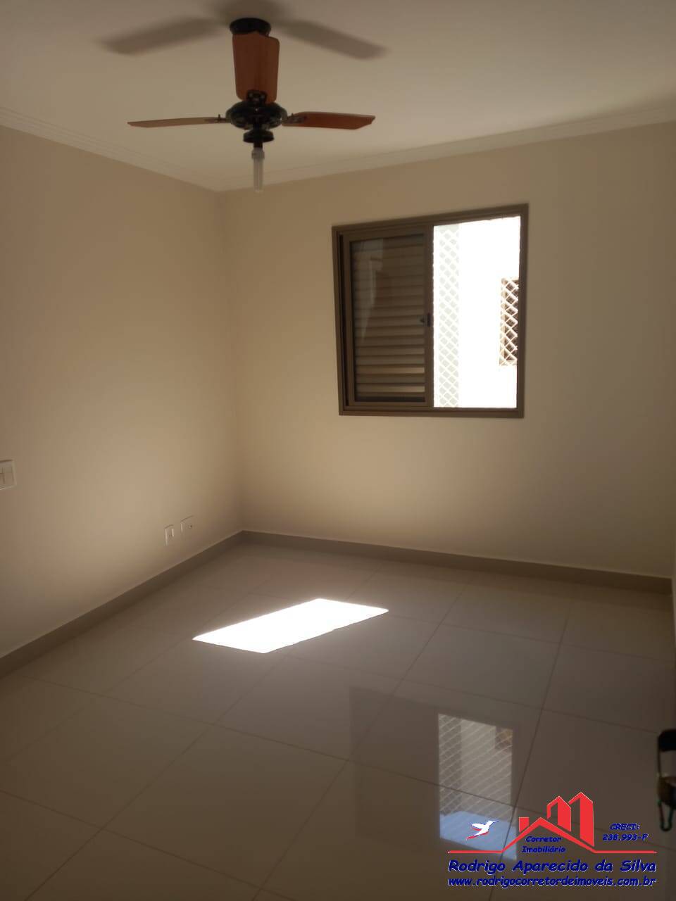 Apartamento à venda com 3 quartos, 86m² - Foto 20