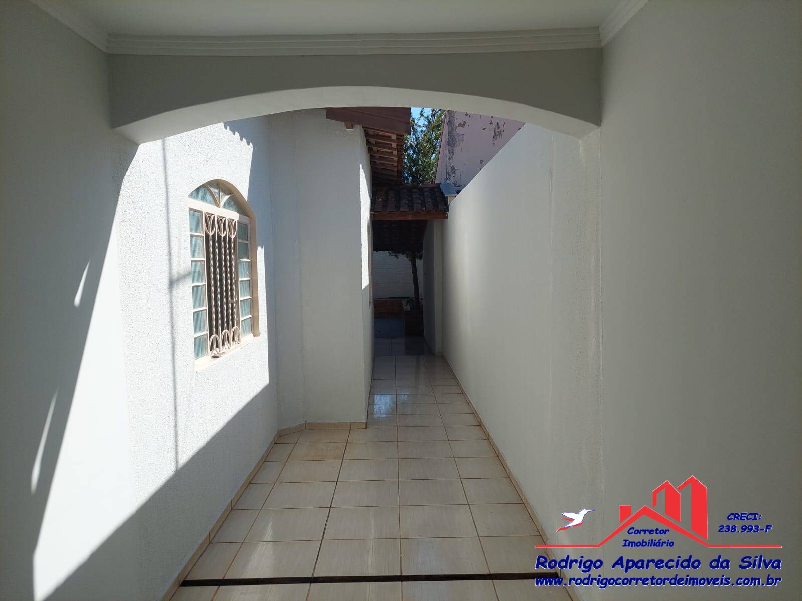 Casa à venda com 2 quartos - Foto 1