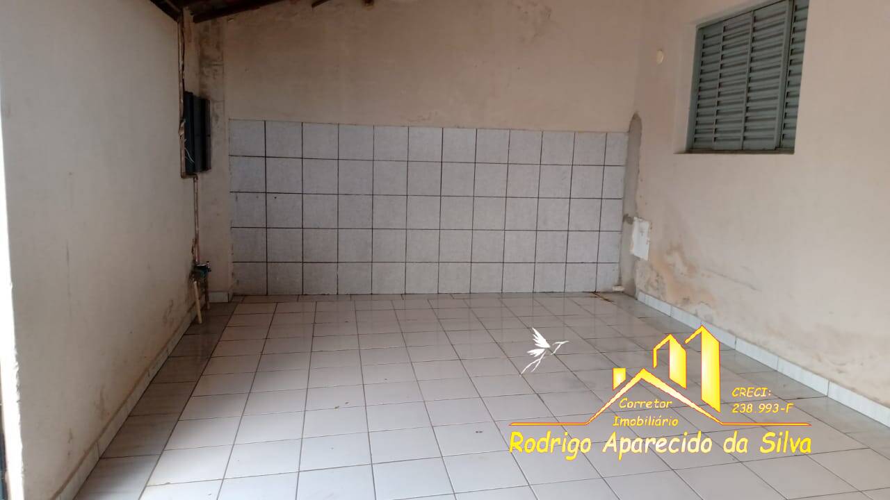 Casa à venda com 2 quartos, 176m² - Foto 5