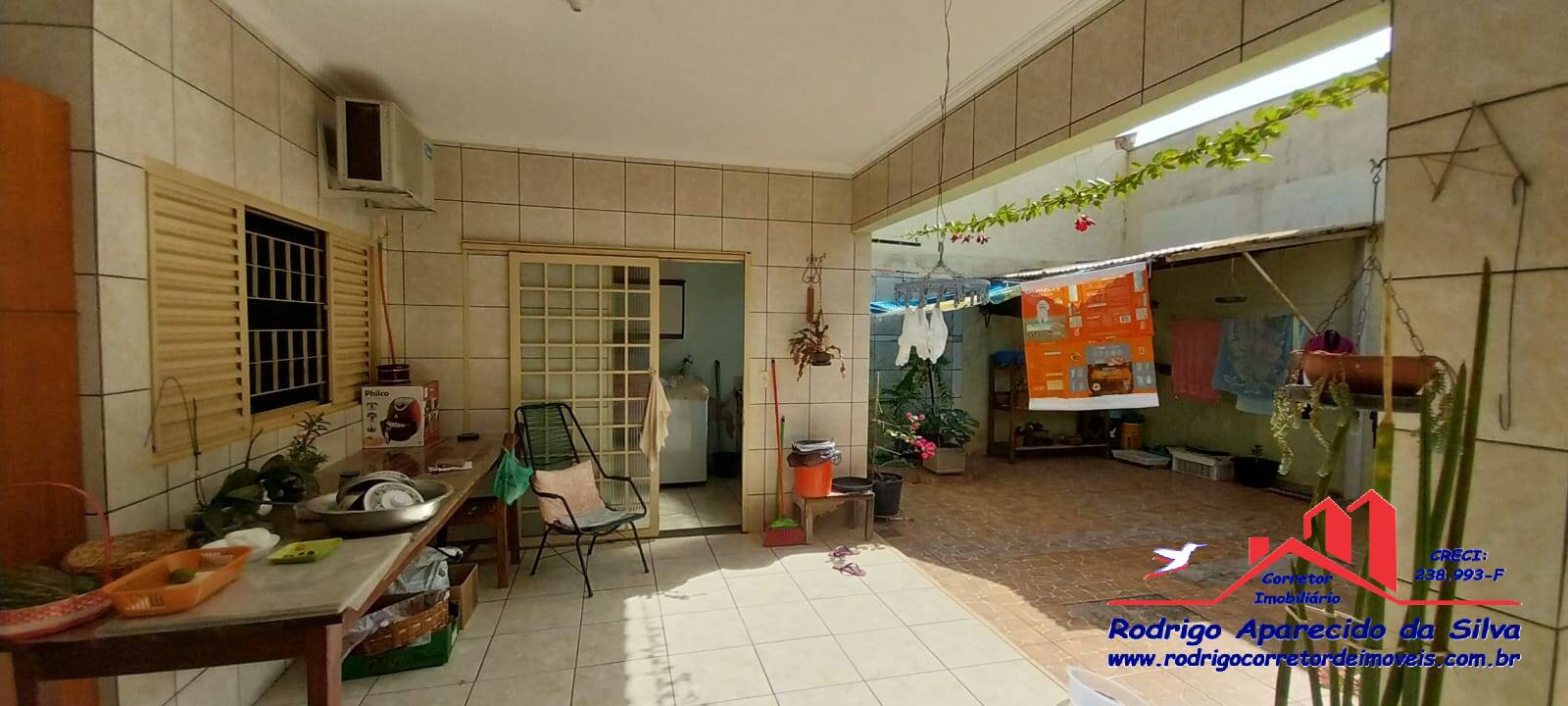 Casa à venda com 3 quartos, 250m² - Foto 25