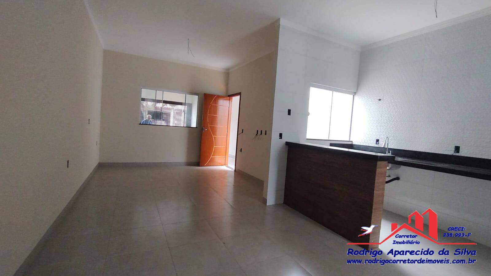 Casa à venda com 2 quartos, 125m² - Foto 5