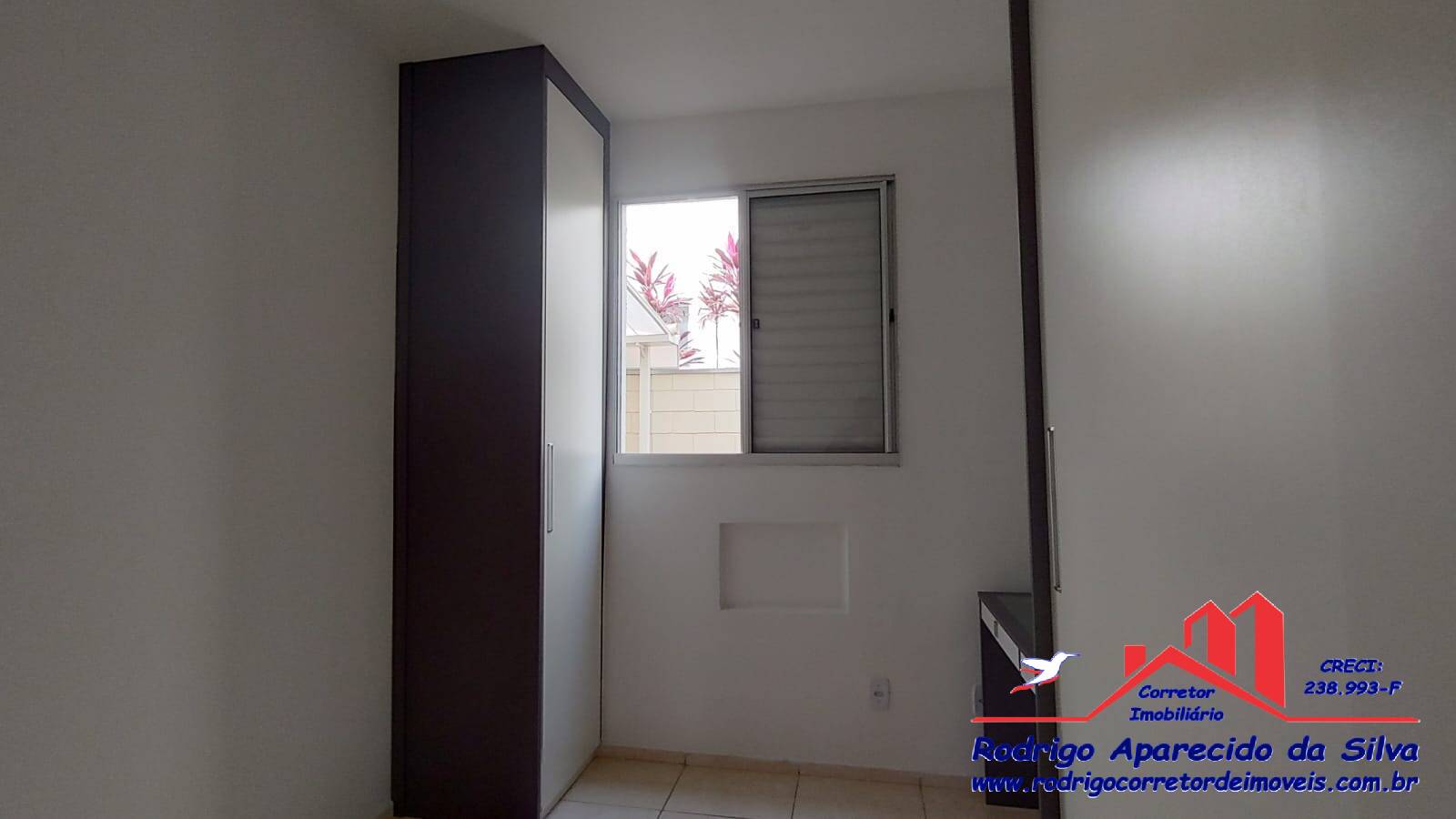 Apartamento à venda com 2 quartos, 55m² - Foto 10