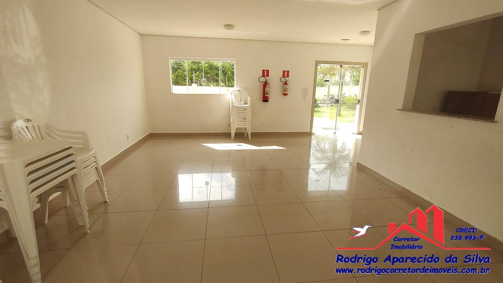 Apartamento à venda com 2 quartos, 55m² - Foto 22