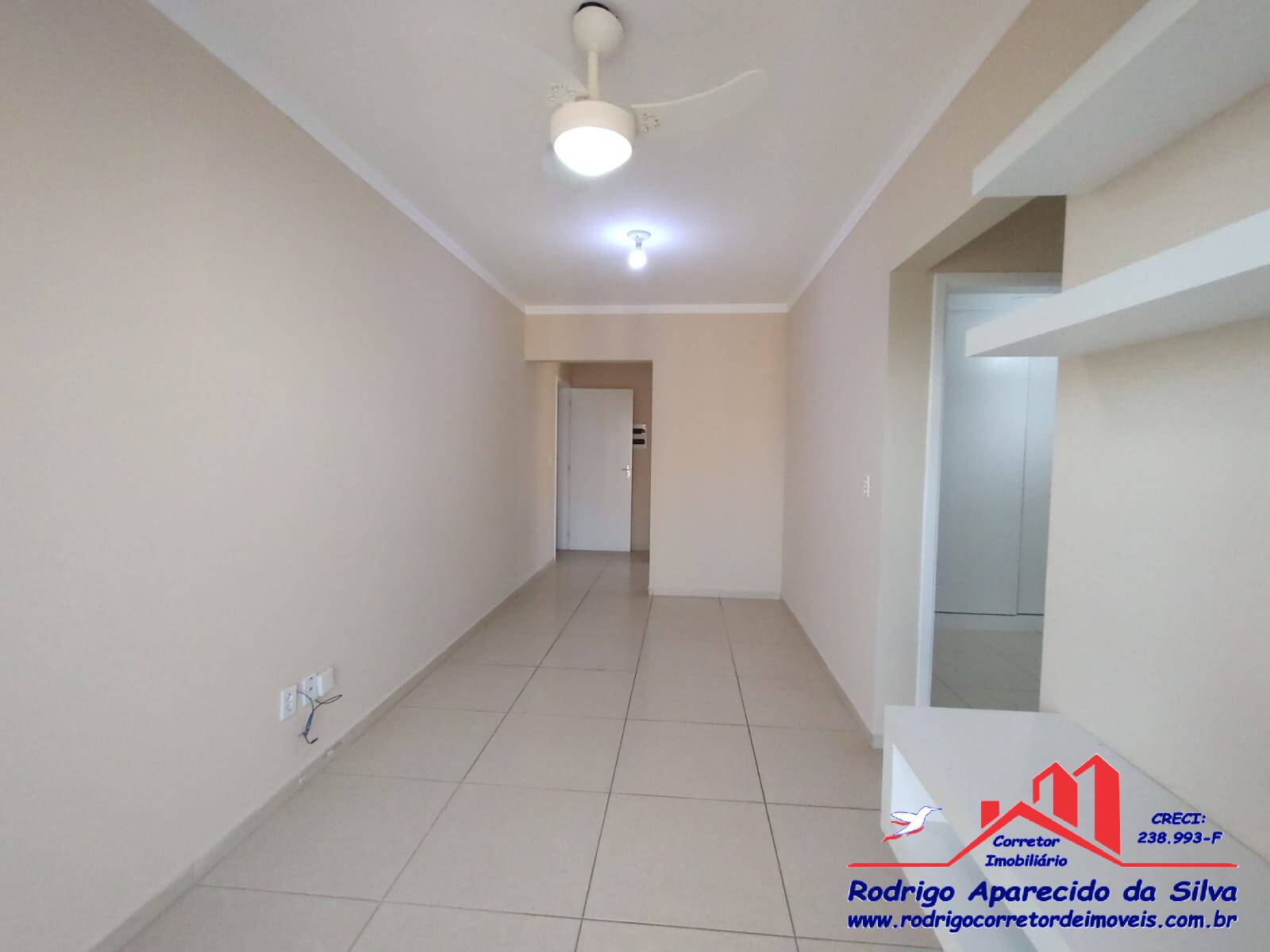 Apartamento à venda com 2 quartos, 55m² - Foto 1