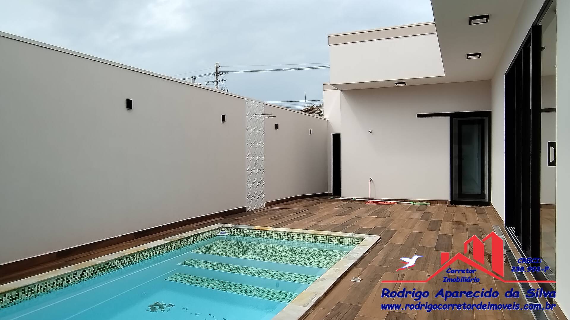 Casa de Condomínio à venda com 3 quartos, 300m² - Foto 26