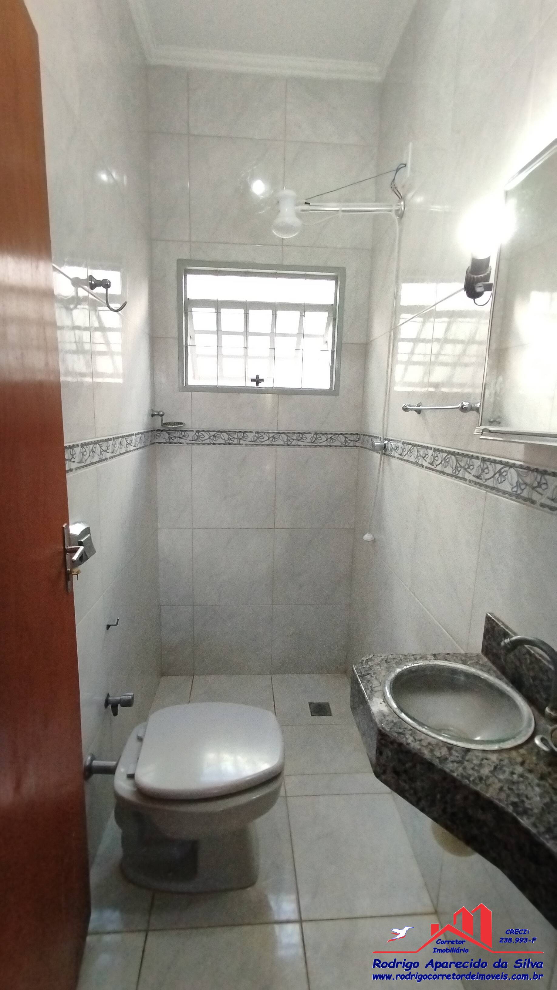 Casa à venda com 2 quartos, 250m² - Foto 10