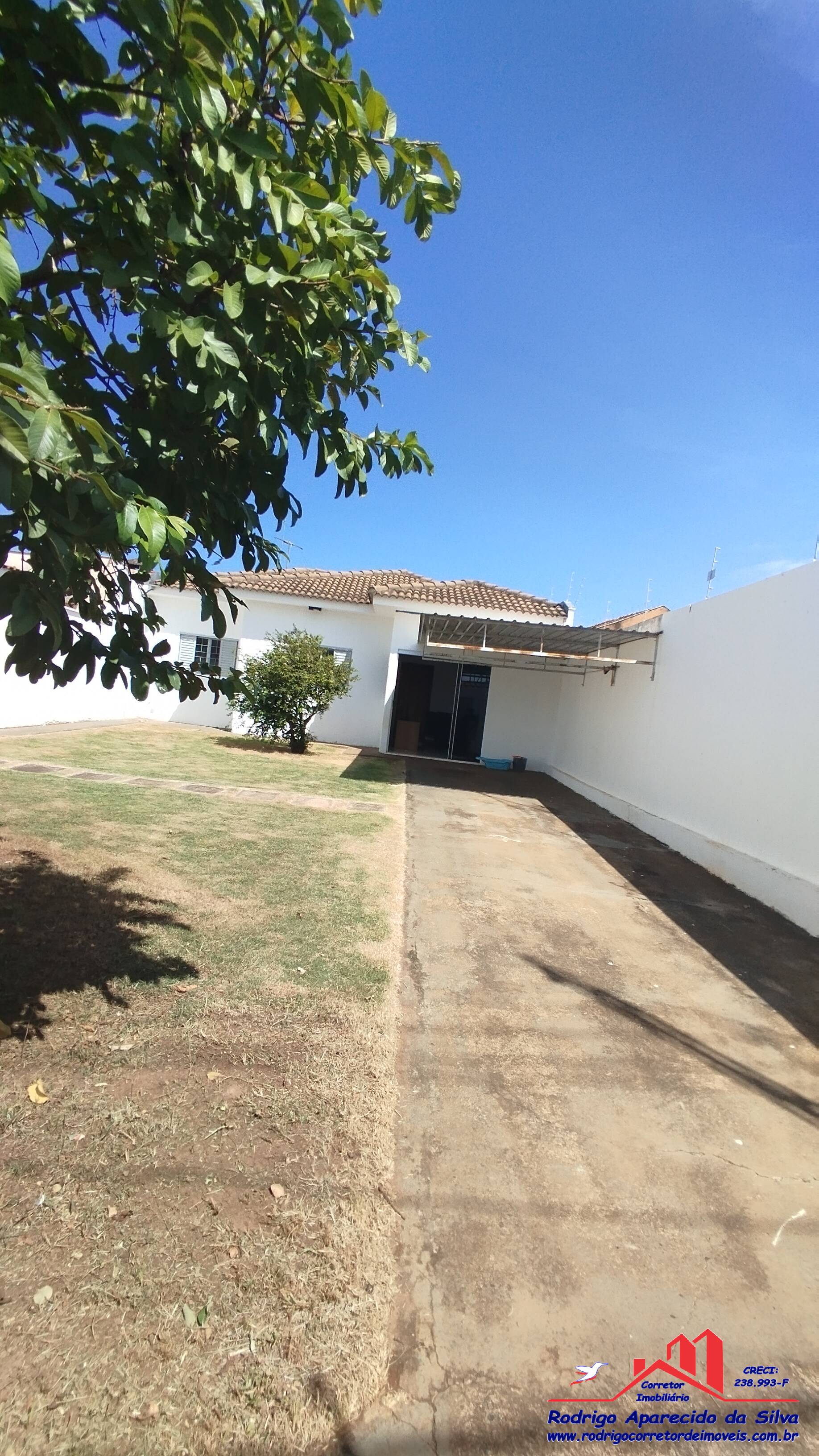 Casa à venda com 2 quartos, 250m² - Foto 41