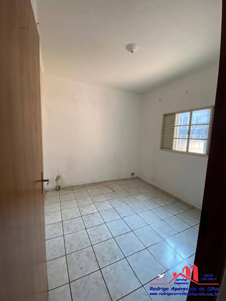 Casa à venda com 2 quartos, 297m² - Foto 10