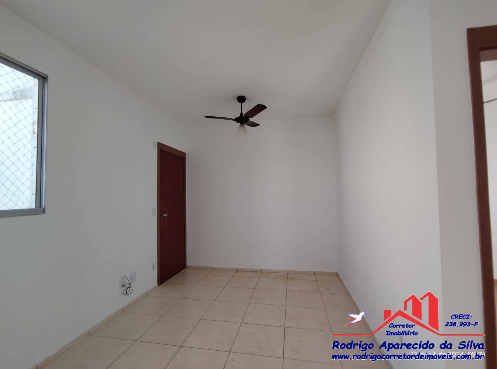 Apartamento à venda com 2 quartos, 50m² - Foto 3