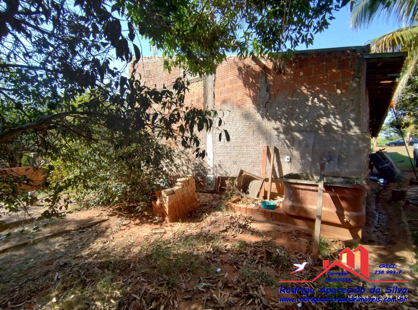 Fazenda à venda com 2 quartos, 1000m² - Foto 27