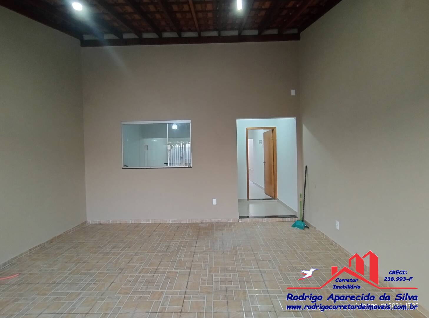 Casa à venda com 2 quartos, 126m² - Foto 3