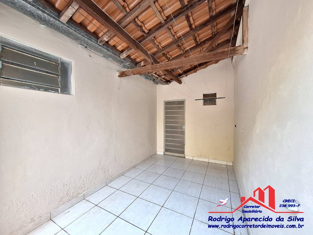 Casa à venda com 3 quartos, 200m² - Foto 26