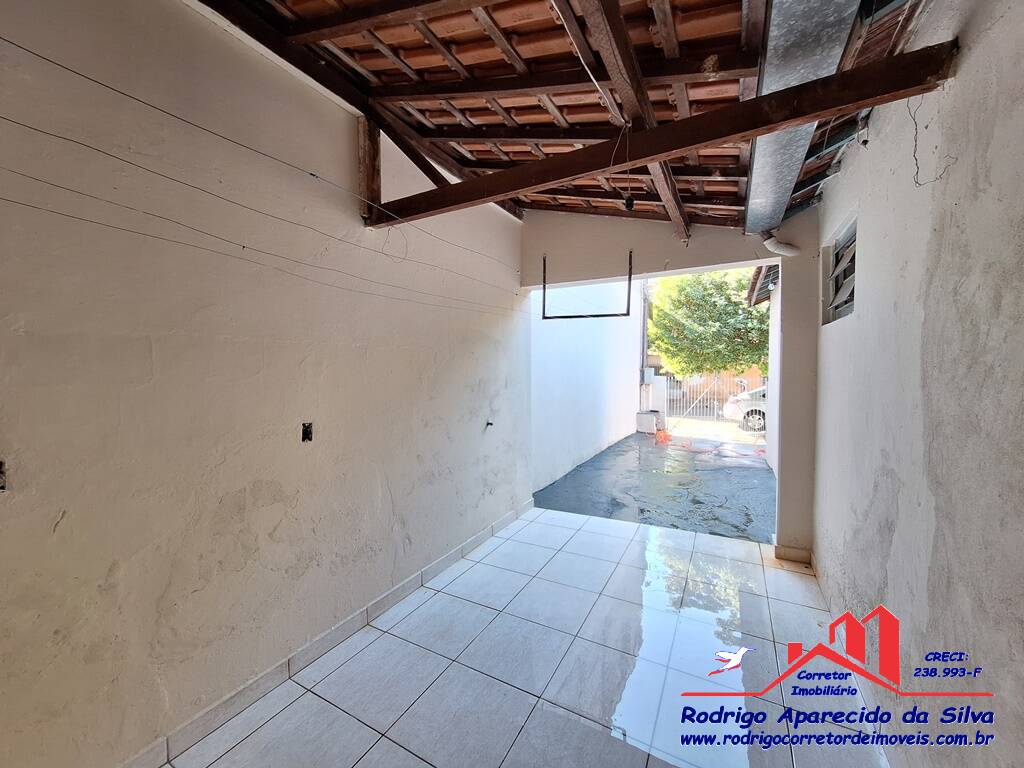 Casa à venda com 3 quartos, 200m² - Foto 25