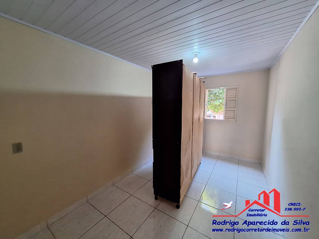 Casa à venda com 3 quartos, 200m² - Foto 15