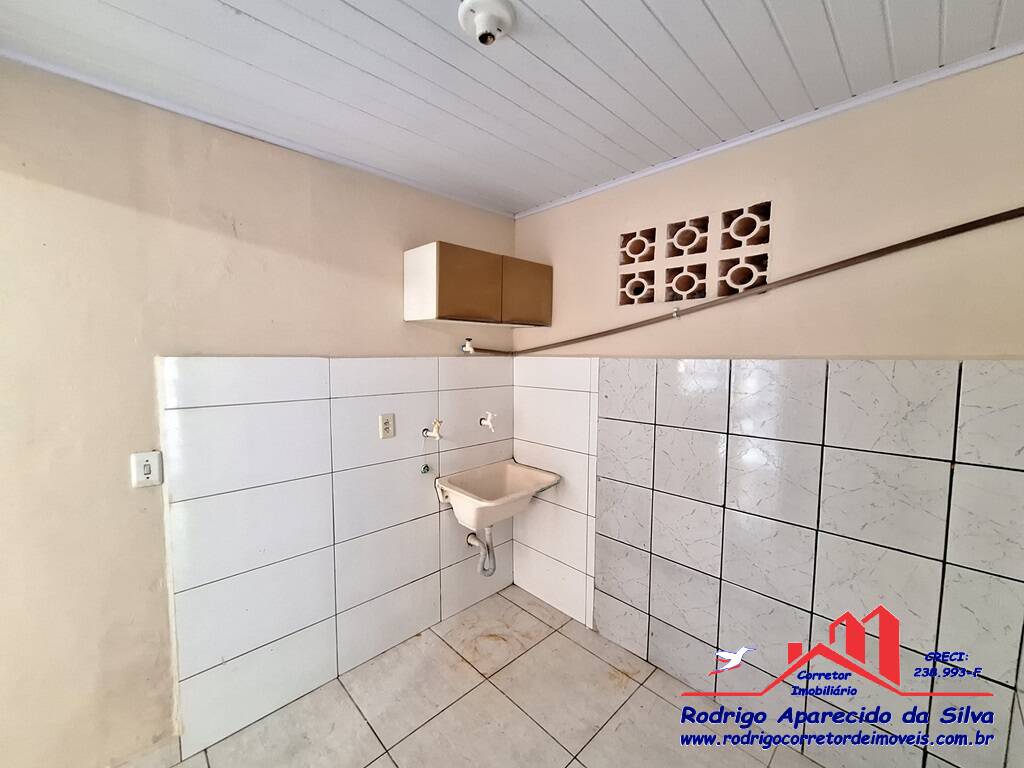 Casa à venda com 3 quartos, 200m² - Foto 18