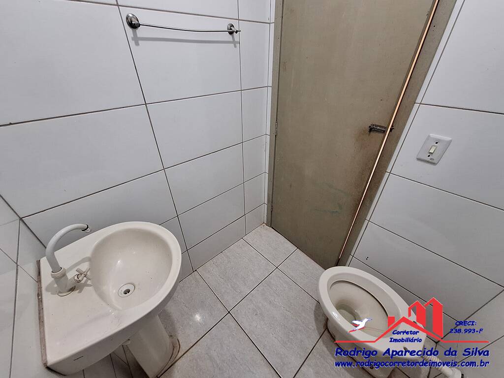 Casa à venda com 3 quartos, 200m² - Foto 12