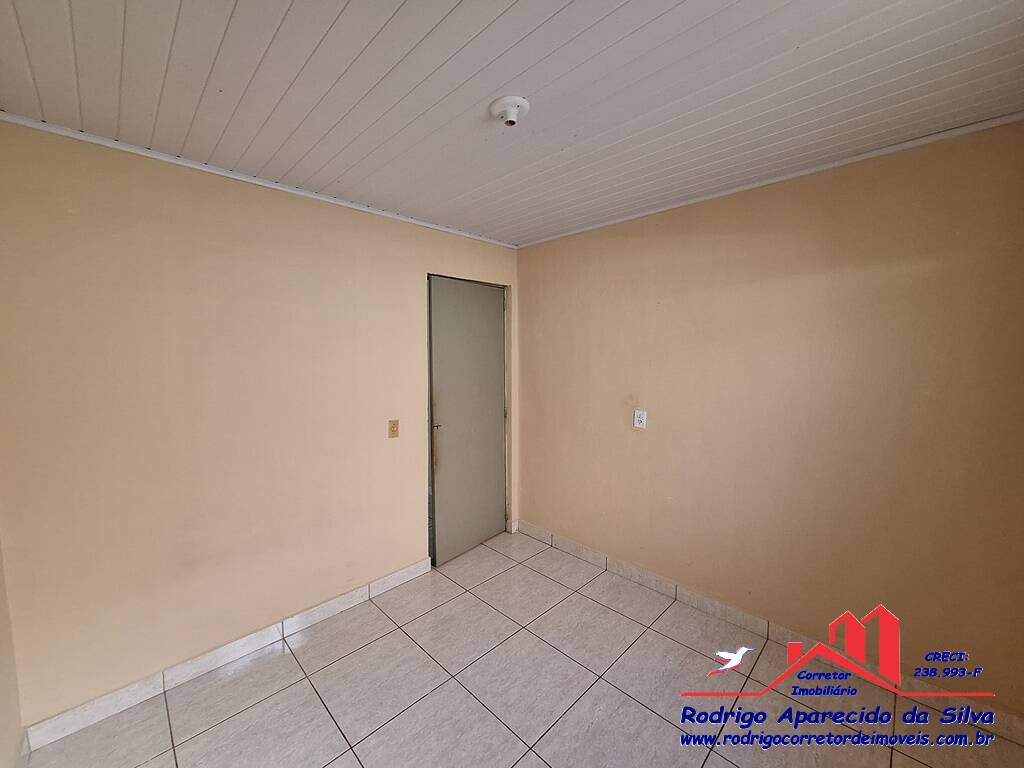 Casa à venda com 3 quartos, 200m² - Foto 13