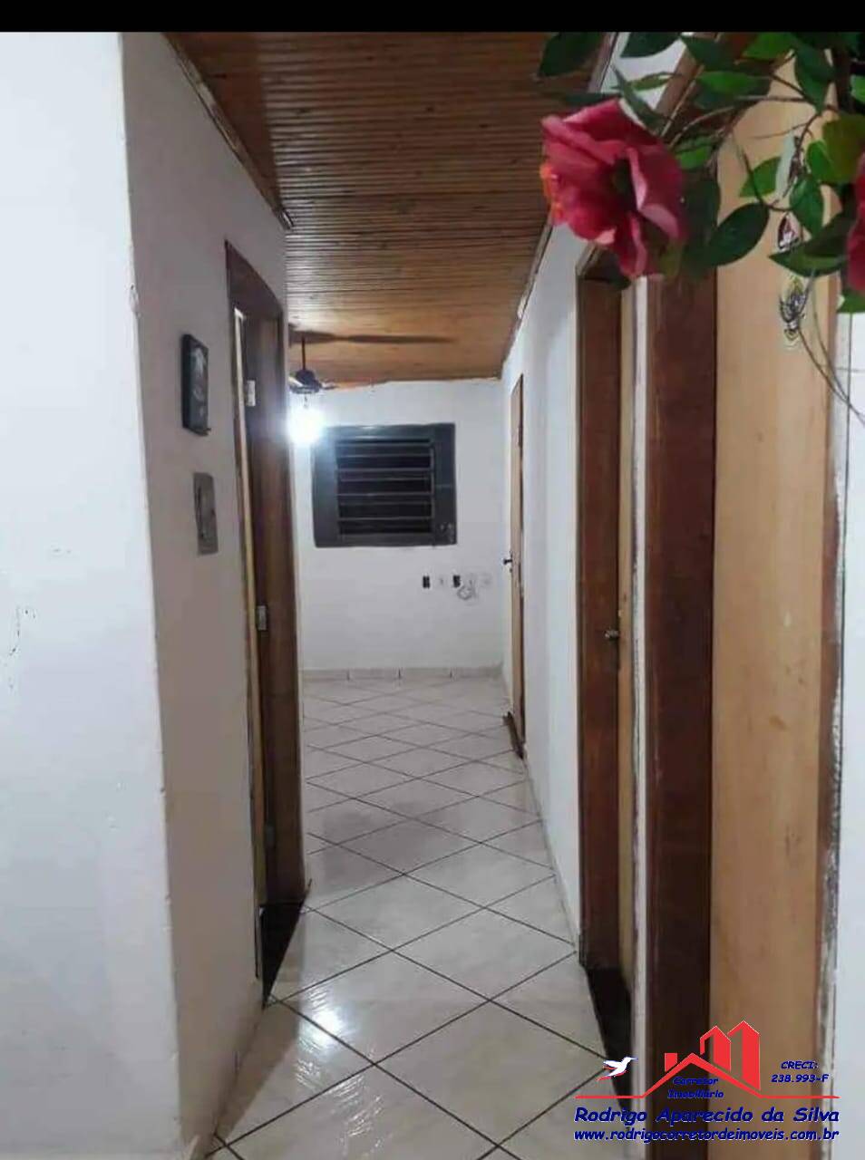 Casa à venda com 3 quartos, 218m² - Foto 7