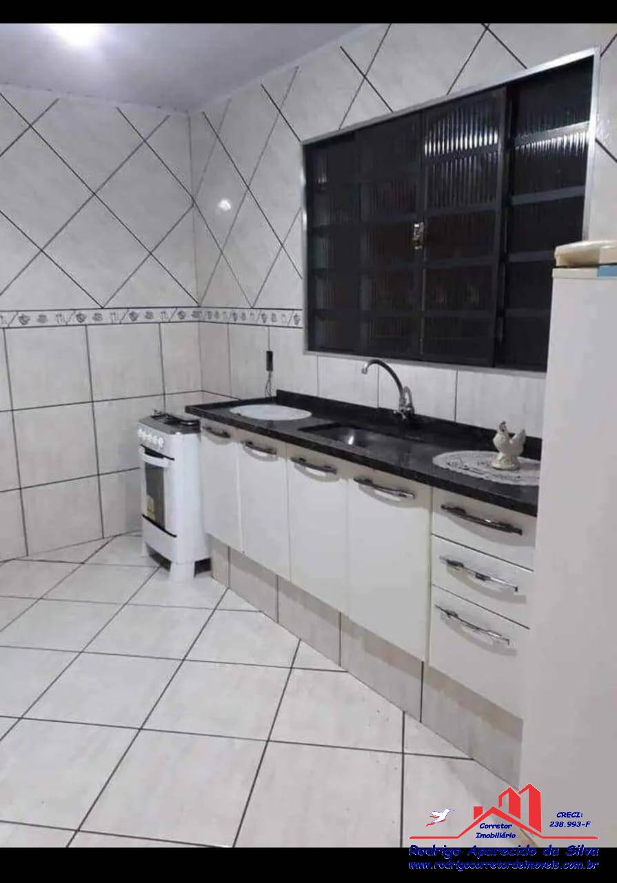 Casa à venda com 3 quartos, 218m² - Foto 13